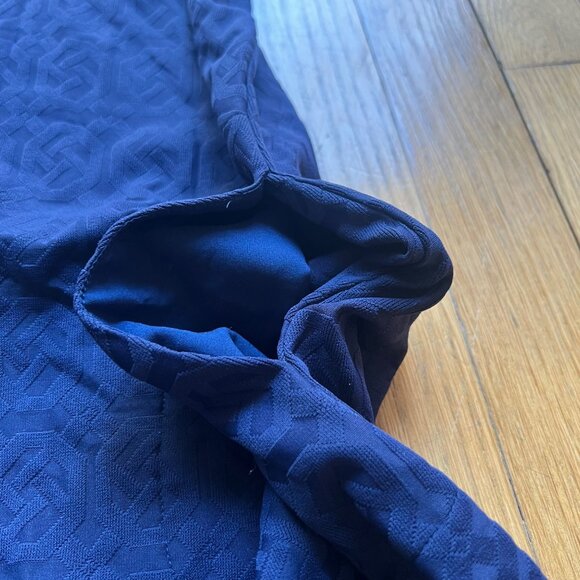 J.McLaughlin Size XS Blue Knot Print Jacquard Short Sleeve Swing Dress - Picture 10 of 13